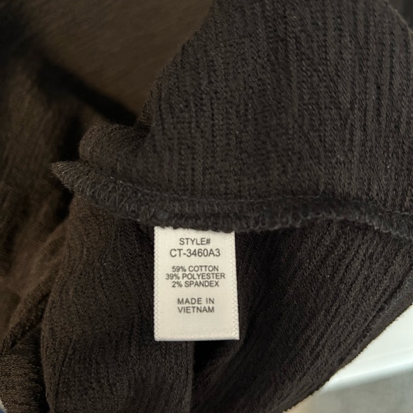 Zenana Outfitters Black Short Sleeve Tee - Picture 4 of 4